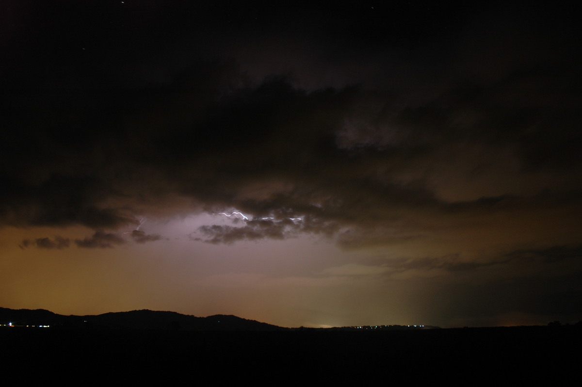 lightning lightning_bolts : Murwillumbah, NSW   27 November 2005