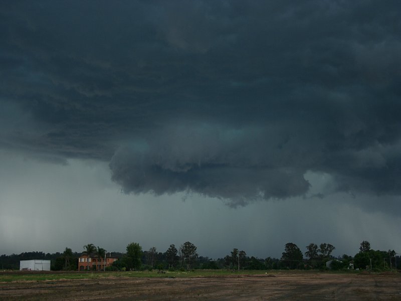 wallcloud thunderstorm_wall_cloud : Yurramundi, NSW   29 November 2005