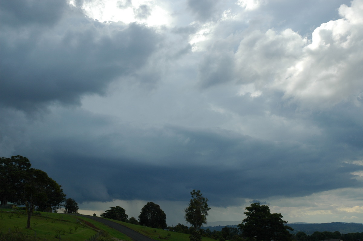 shelfcloud shelf_cloud : McLeans Ridges, NSW   2 December 2005