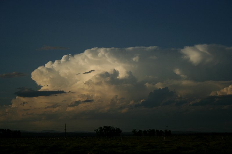 thunderstorm cumulonimbus_incus : Kempsey, NSW   13 December 2005