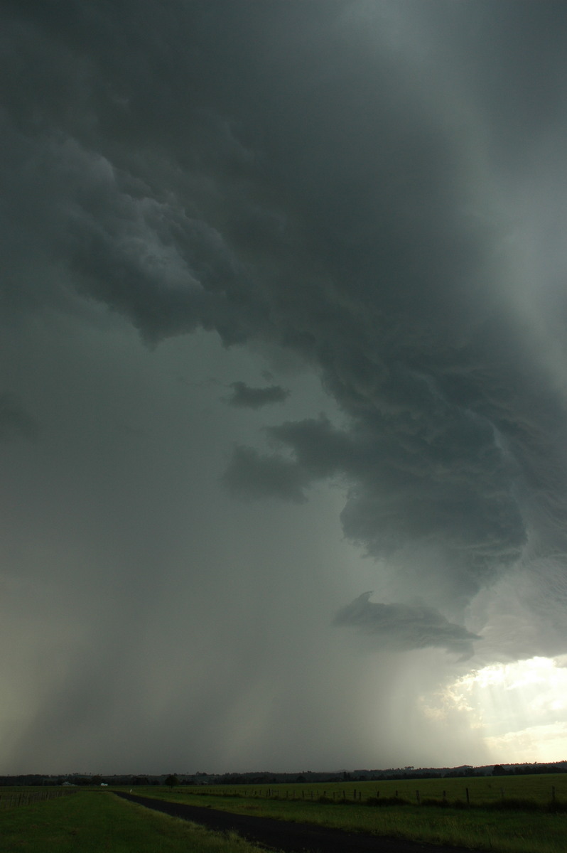 microburst micro_burst : near Casino, NSW   13 December 2005