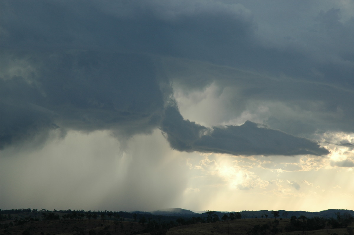 cumulonimbus thunderstorm_base : near Yarraman, QLD   26 December 2005