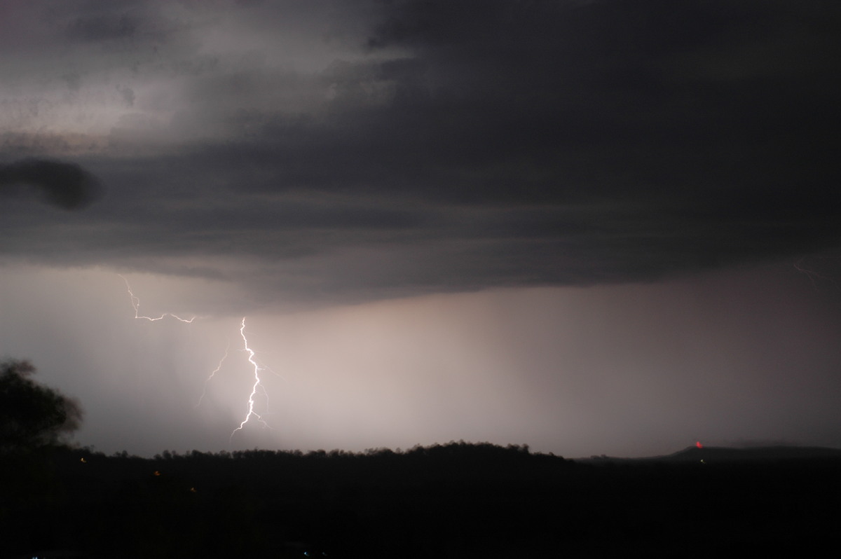 lightning lightning_bolts : Parrots Nest, NSW   3 January 2006