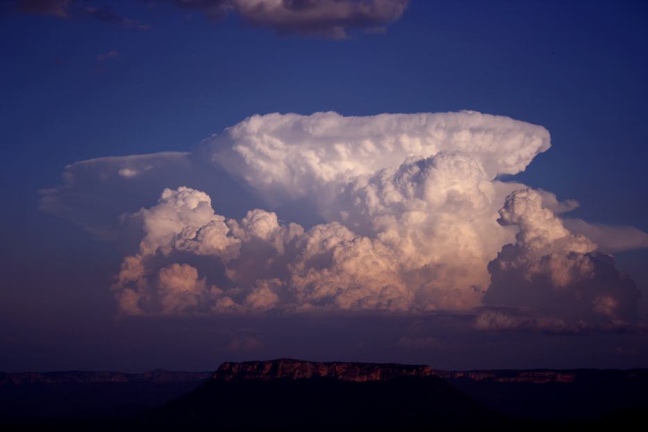 updraft thunderstorm_updrafts : Capertee, NSW   14 January 2006