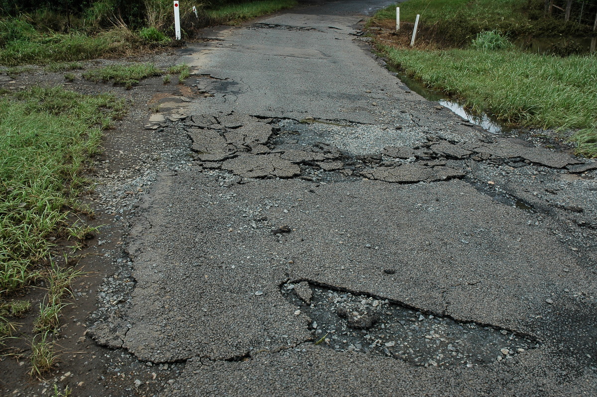 disasters storm_damage : Eltham, NSW   21 January 2006