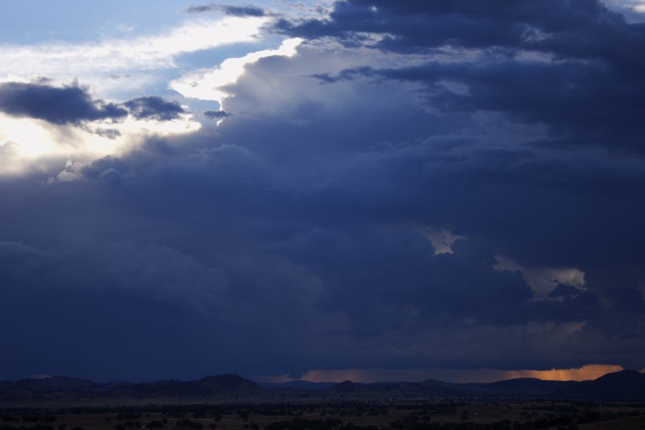 thunderstorm cumulonimbus_incus : Gulgong, NSW   16 February 2006