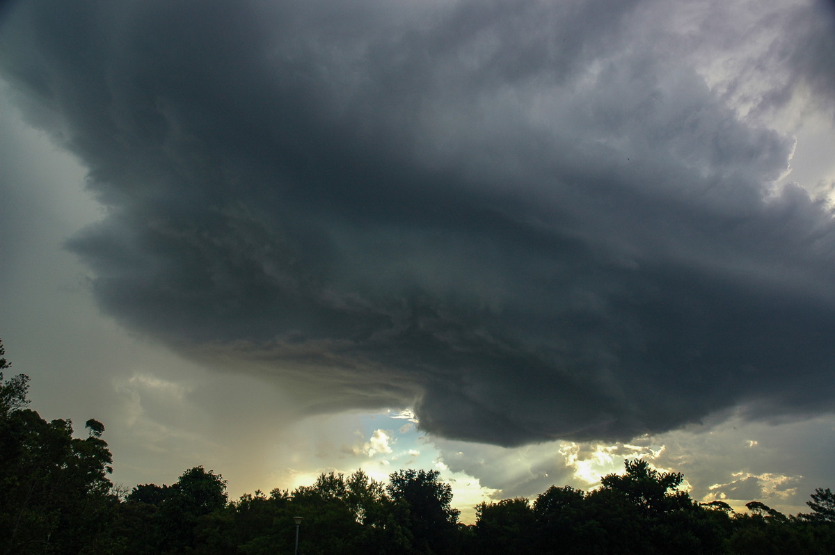 wallcloud thunderstorm_wall_cloud : Clunes, NSW   4 April 2006