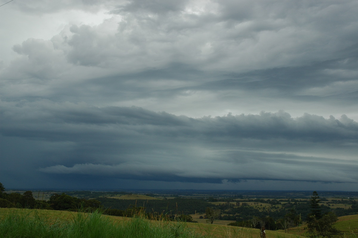 shelfcloud shelf_cloud : Tregeagle, NSW   5 April 2006