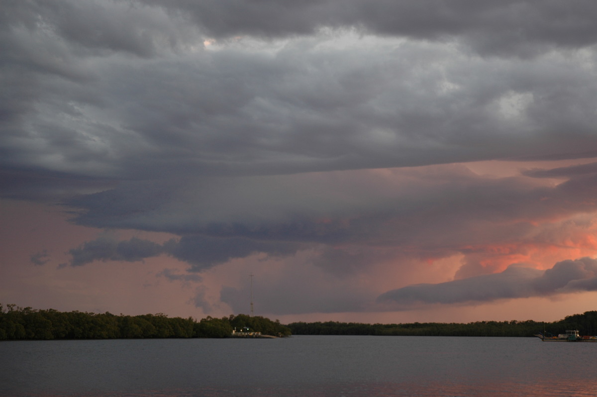 cumulonimbus thunderstorm_base : Ballina, NSW   15 April 2006