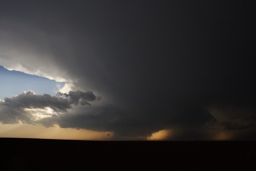 wallcloud thunderstorm_wall_cloud : Patricia, Texas, USA   5 May 2006