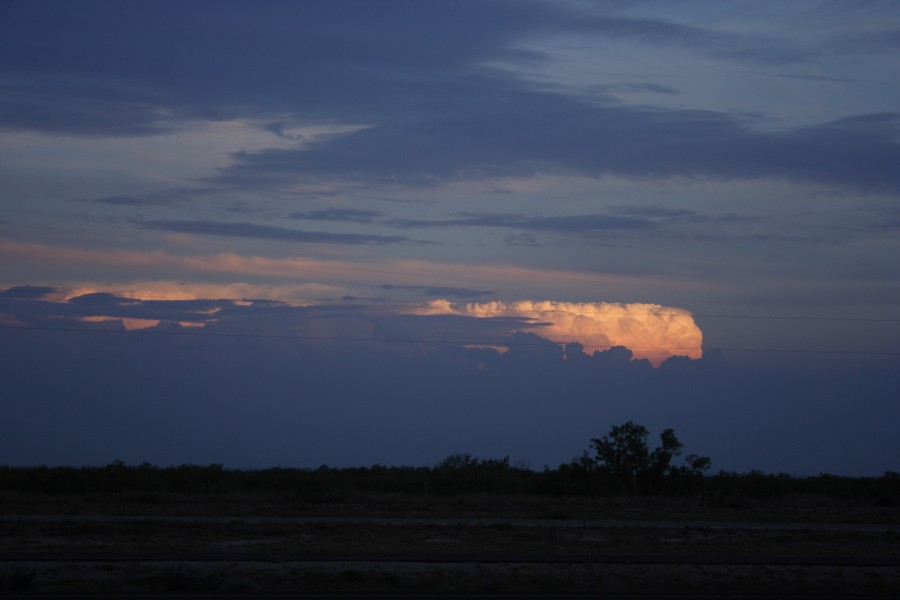 thunderstorm cumulonimbus_incus : Midland, Texas, USA   7 May 2006