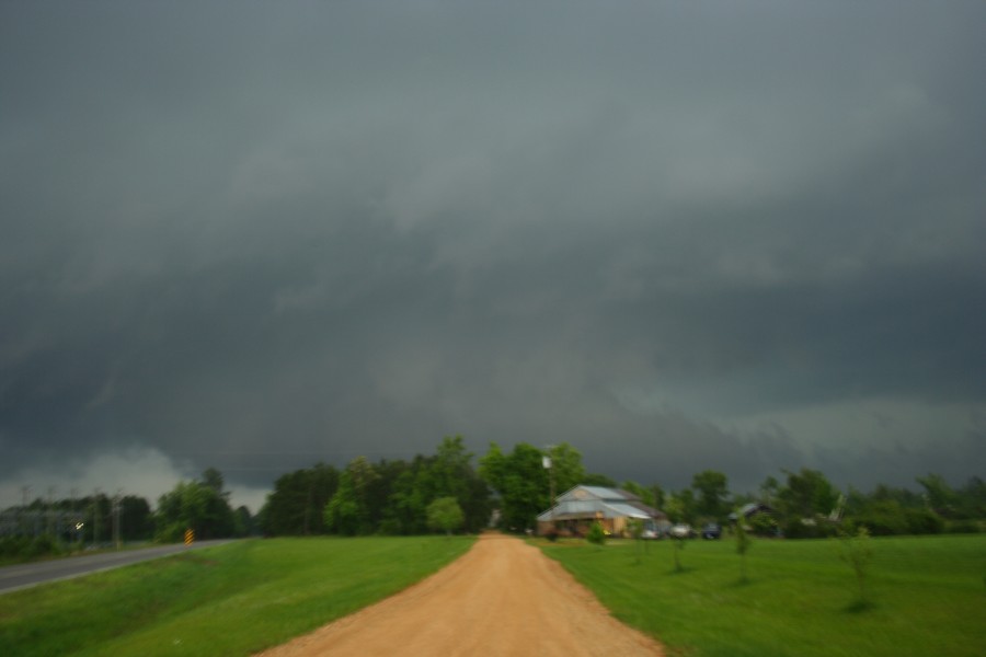 wallcloud thunderstorm_wall_cloud : Brookhaven, Mississipi, USA   10 May 2006