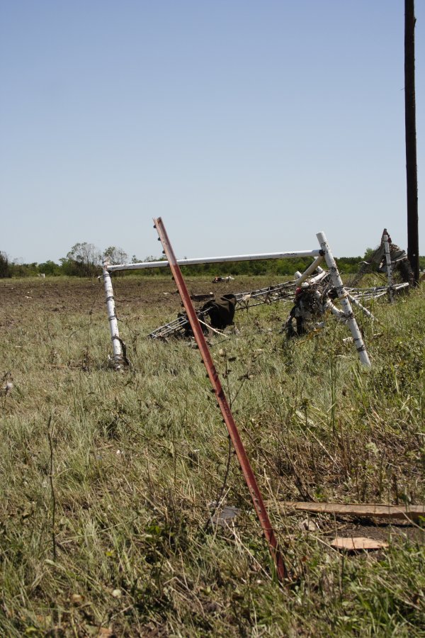 disasters storm_damage : Westminster, Texas, USA   12 May 2006