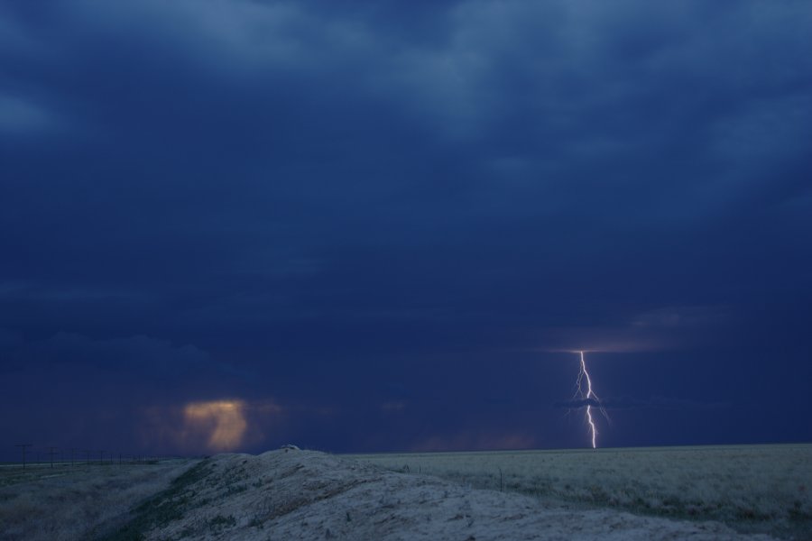 lightning lightning_bolts : near Haswell, Colorado, USA   22 May 2006