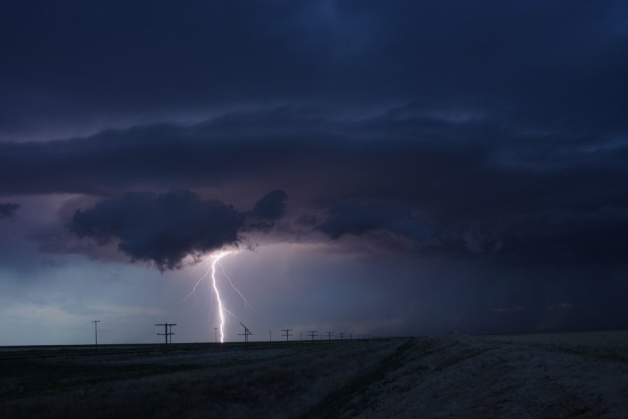 lightning lightning_bolts : near Haswell, Colorado, USA   22 May 2006