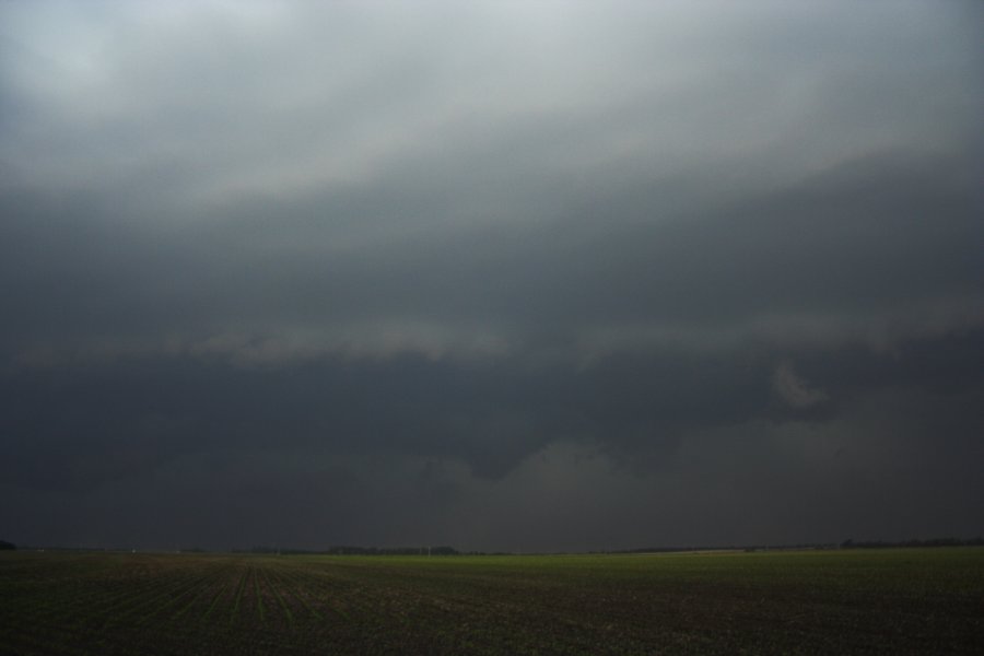 cumulonimbus thunderstorm_base : NE of Grand Island, Nebraska, USA   23 May 2006