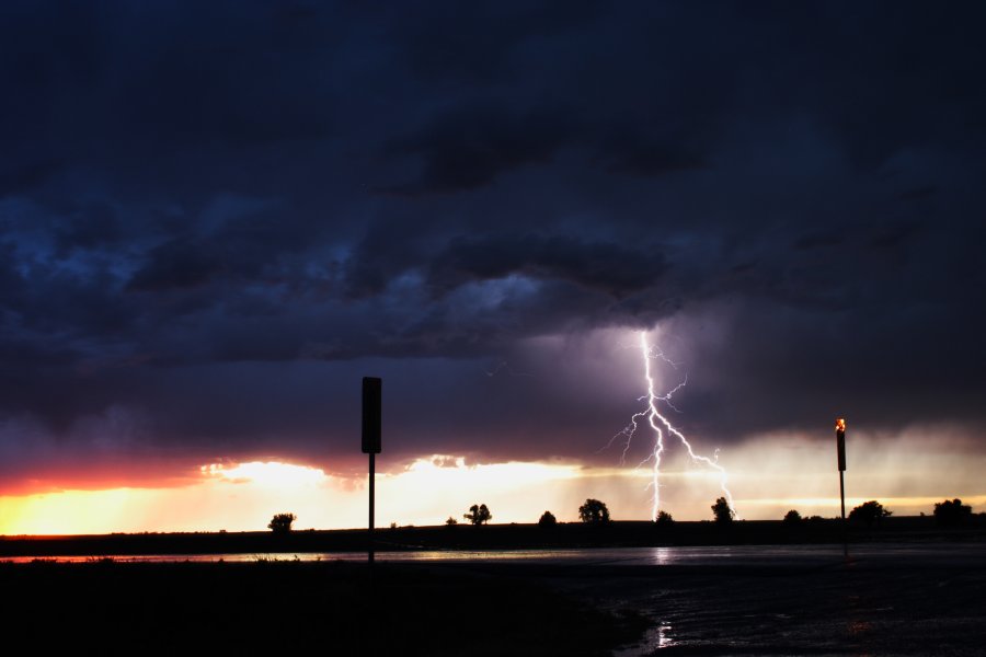 sunset sunset_pictures : near Hoxie, Kansas, USA   26 May 2006