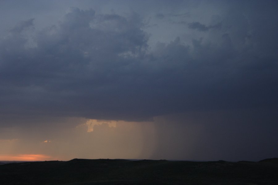 raincascade precipitation_cascade : S of Bismark, North Dakota, USA   27 May 2006