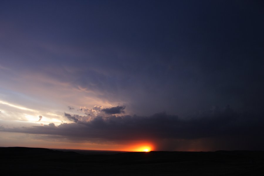 sunset sunset_pictures : S of Bismark, North Dakota, USA   27 May 2006