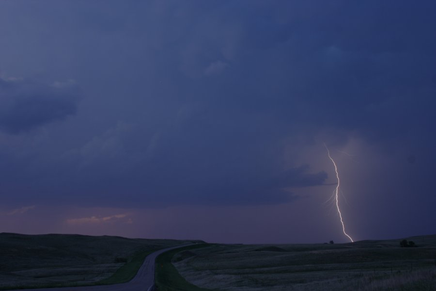 favourites jimmy_deguara : south of Bismark, North Dakota, USA   27 May 2006