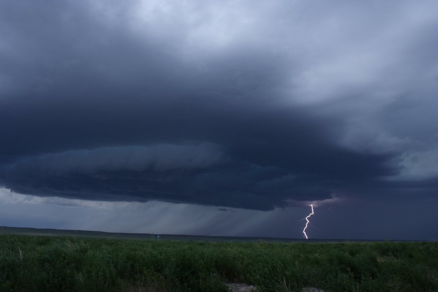 lightning lightning_bolts : near Rapid City, South Dakota, USA   28 May 2006