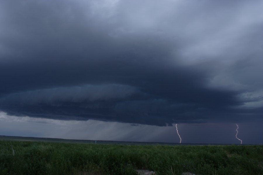 shelfcloud shelf_cloud : near Rapid City, South Dakota, USA   28 May 2006