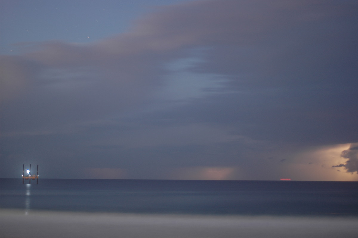 lightning lightning_bolts : Currumbin, QLD   28 May 2006