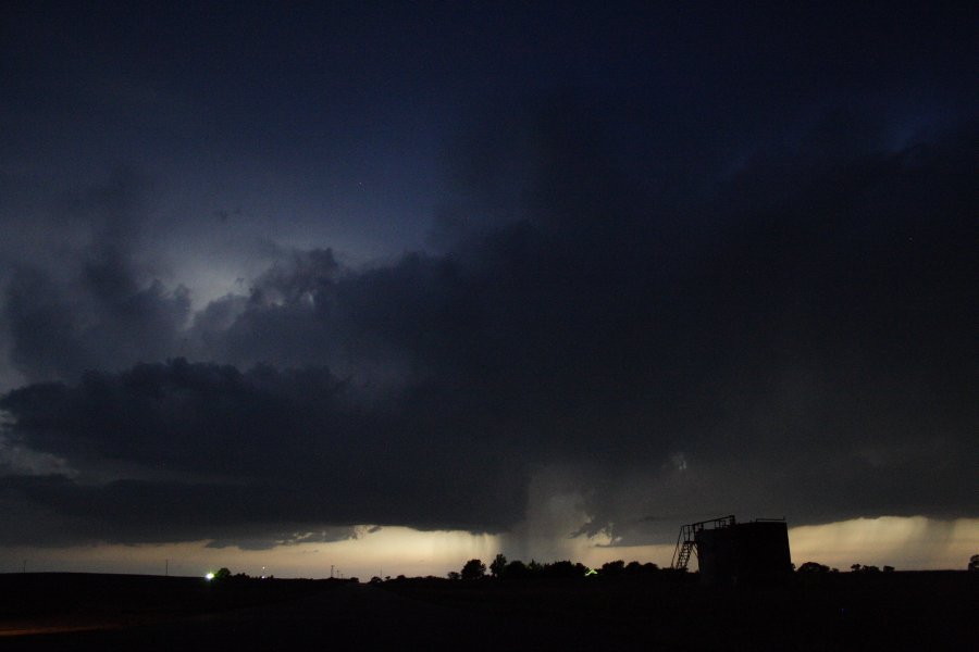 cumulonimbus thunderstorm_base : SE of Kinsley, Kansas, USA   29 May 2006