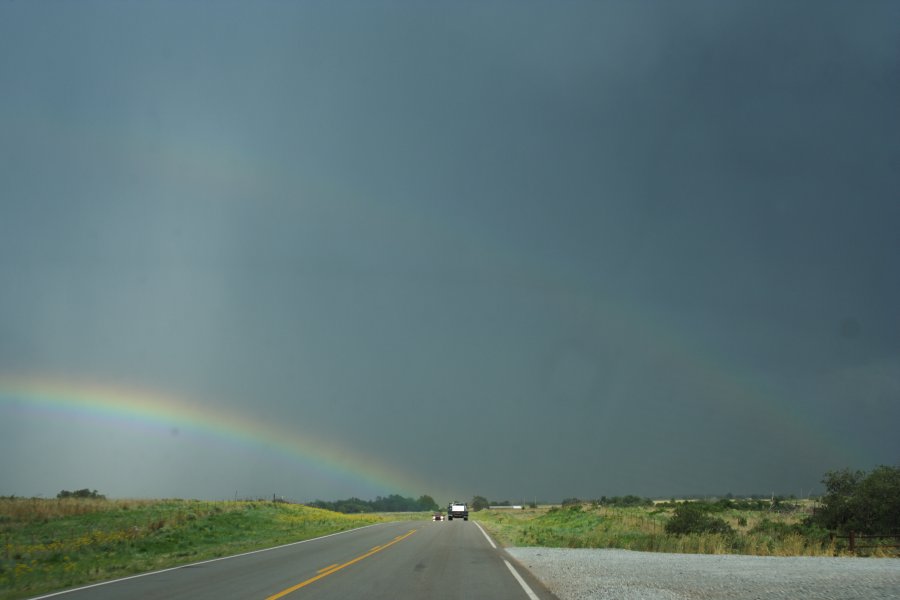 rainbow rainbow_pictures : E of Wheeler, Texas, USA   30 May 2006