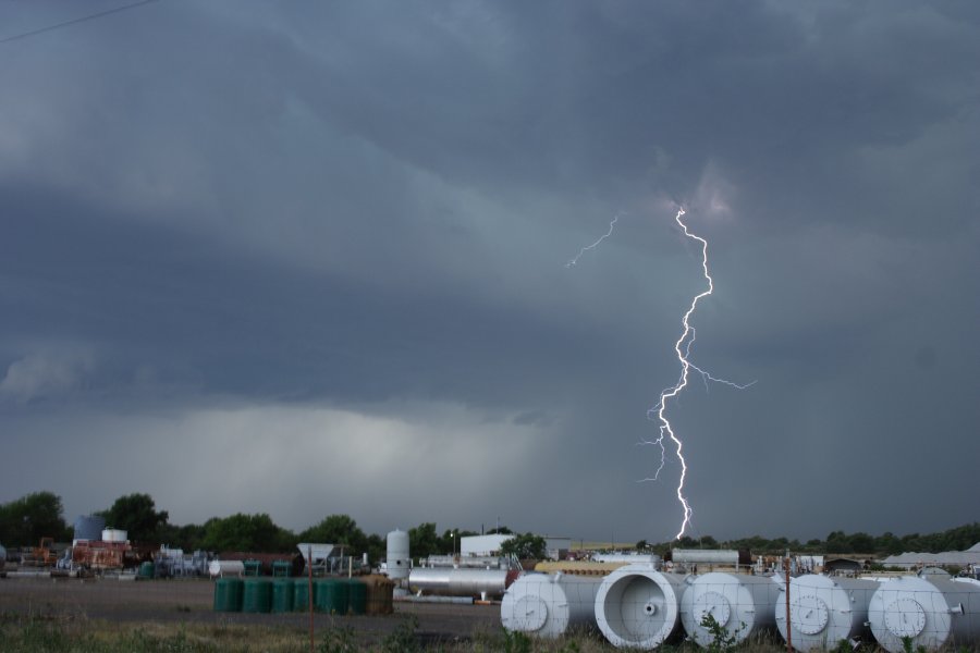 cumulonimbus thunderstorm_base : near Sayre, Oklahoma, USA   30 May 2006