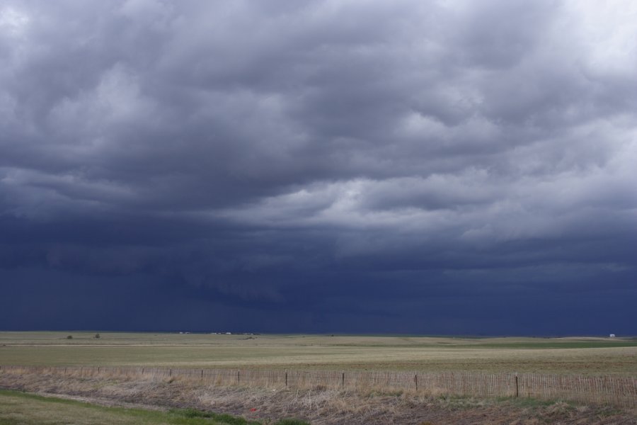 cumulonimbus thunderstorm_base : E of Limon, Colorado, USA   31 May 2006