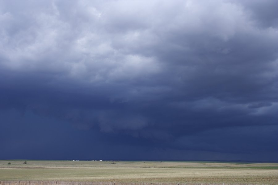 cumulonimbus thunderstorm_base : E of Limon, Colorado, USA   31 May 2006