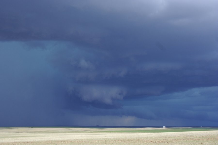 cumulonimbus supercell_thunderstorm : E of Limon, Colorado, USA   31 May 2006