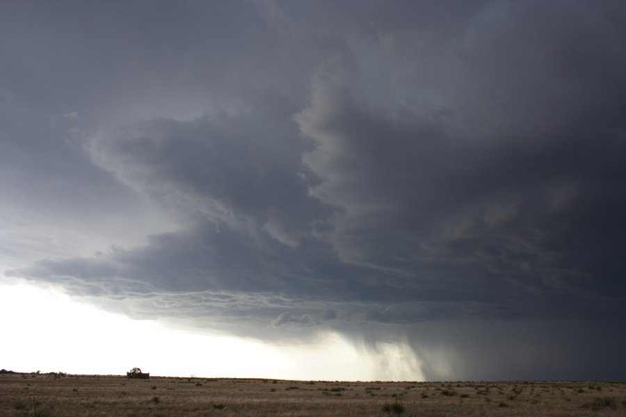 wallcloud thunderstorm_wall_cloud : N of Clayton, New Mexico, USA   2 June 2006