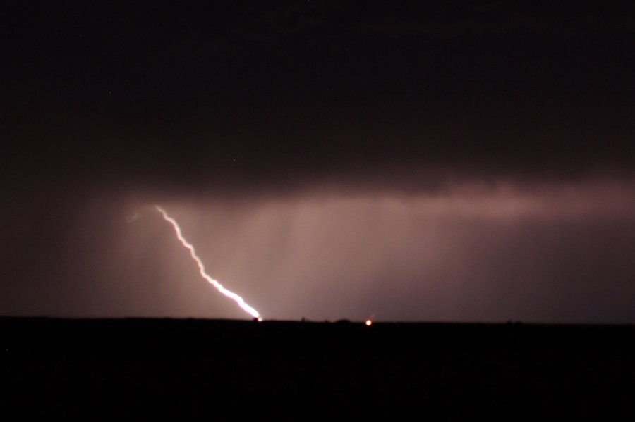 lightning lightning_bolts : Shattuck, Oklahoma, USA   3 June 2006