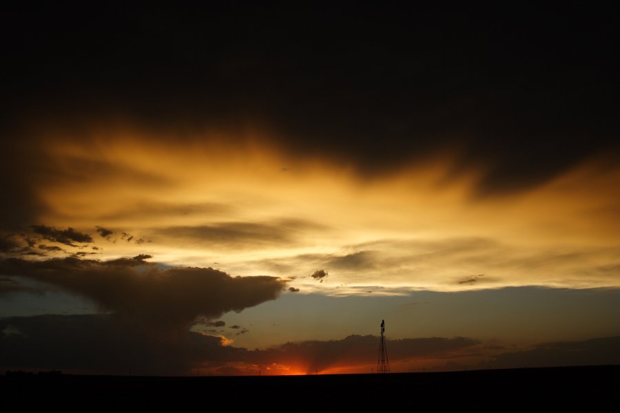 anvil thunderstorm_anvils : Kit Carson, Colorado, USA   5 June 2006