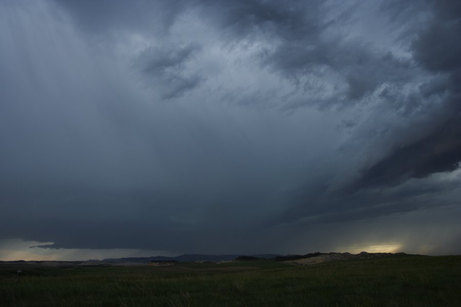 cumulonimbus thunderstorm_base : E of Billings, Montana, USA   8 June 2006