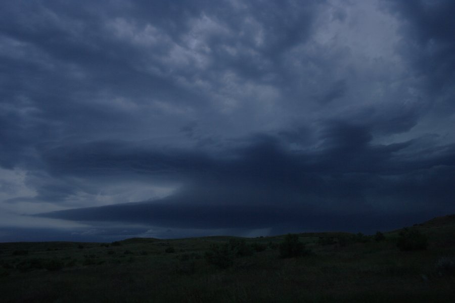 wallcloud thunderstorm_wall_cloud : SW of Miles City, Montana, USA   8 June 2006