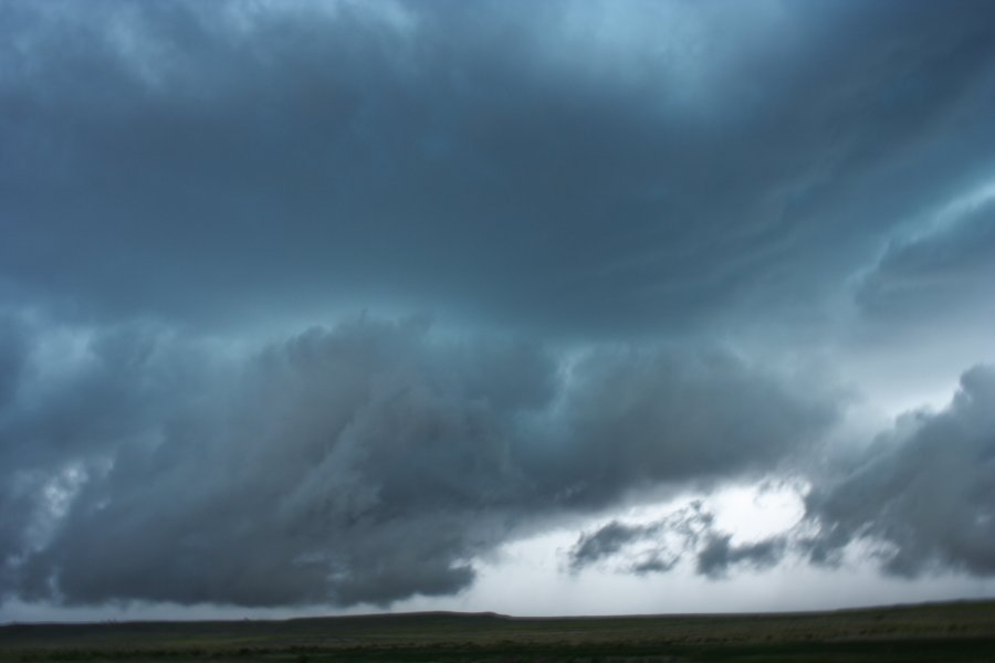 cumulonimbus supercell_thunderstorm : NW of Newcastle, Wyoming, USA   9 June 2006