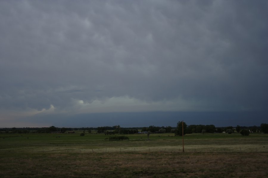 cumulonimbus supercell_thunderstorm : SE of Authur, Nebraska, USA   10 June 2006