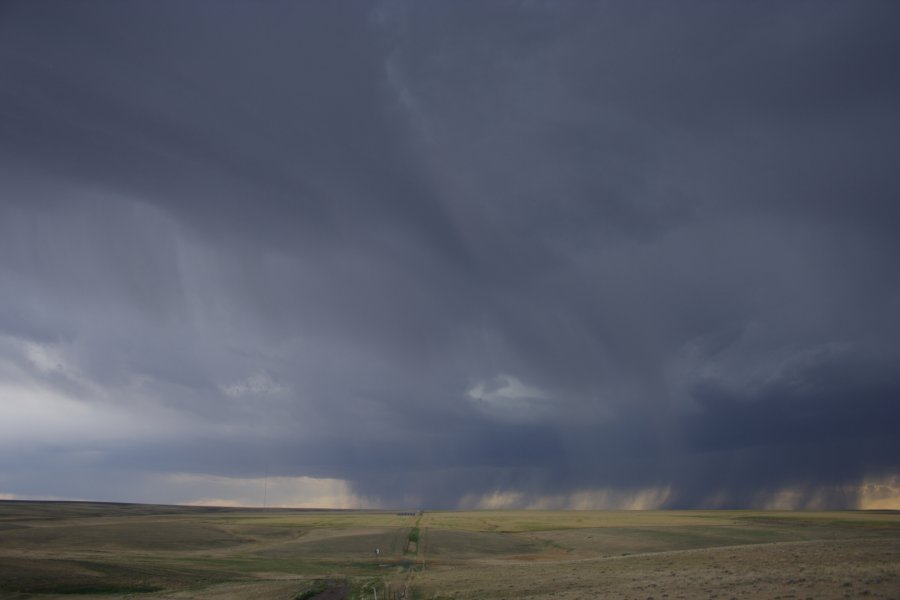 raincascade precipitation_cascade : S of Fort Morgan, Colorado, USA   11 June 2006