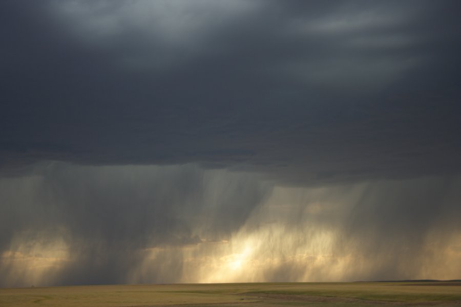 cumulonimbus thunderstorm_base : S of Fort Morgan, Colorado, USA   11 June 2006