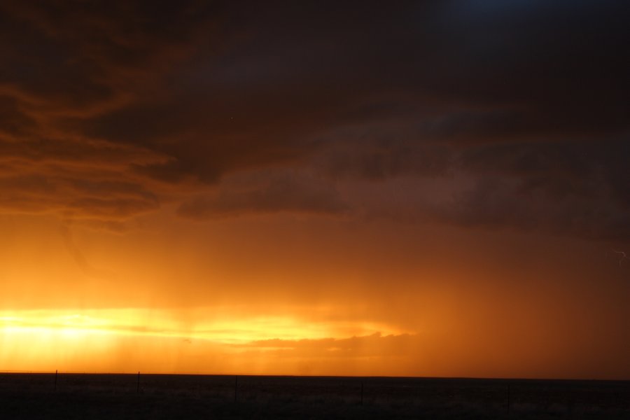 raincascade precipitation_cascade : S of Fort Morgan, Colorado, USA   11 June 2006