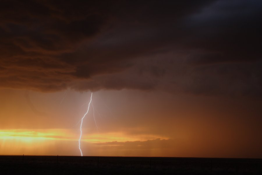 raincascade precipitation_cascade : S of Fort Morgan, Colorado, USA   11 June 2006