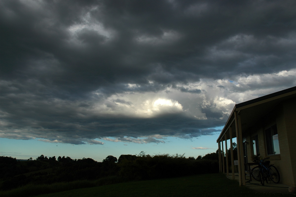 stratocumulus stratocumulus_cloud : McLeans Ridges, NSW   8 September 2006