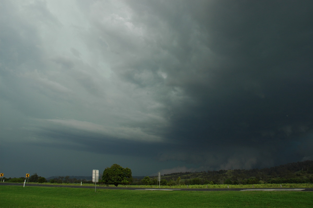 cumulonimbus supercell_thunderstorm : Wiangaree, NSW   8 November 2006