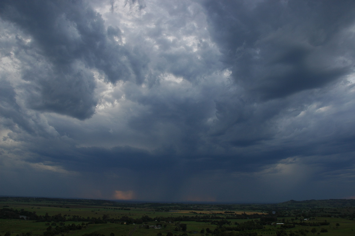 raincascade precipitation_cascade : Wyrallah, NSW   13 November 2006