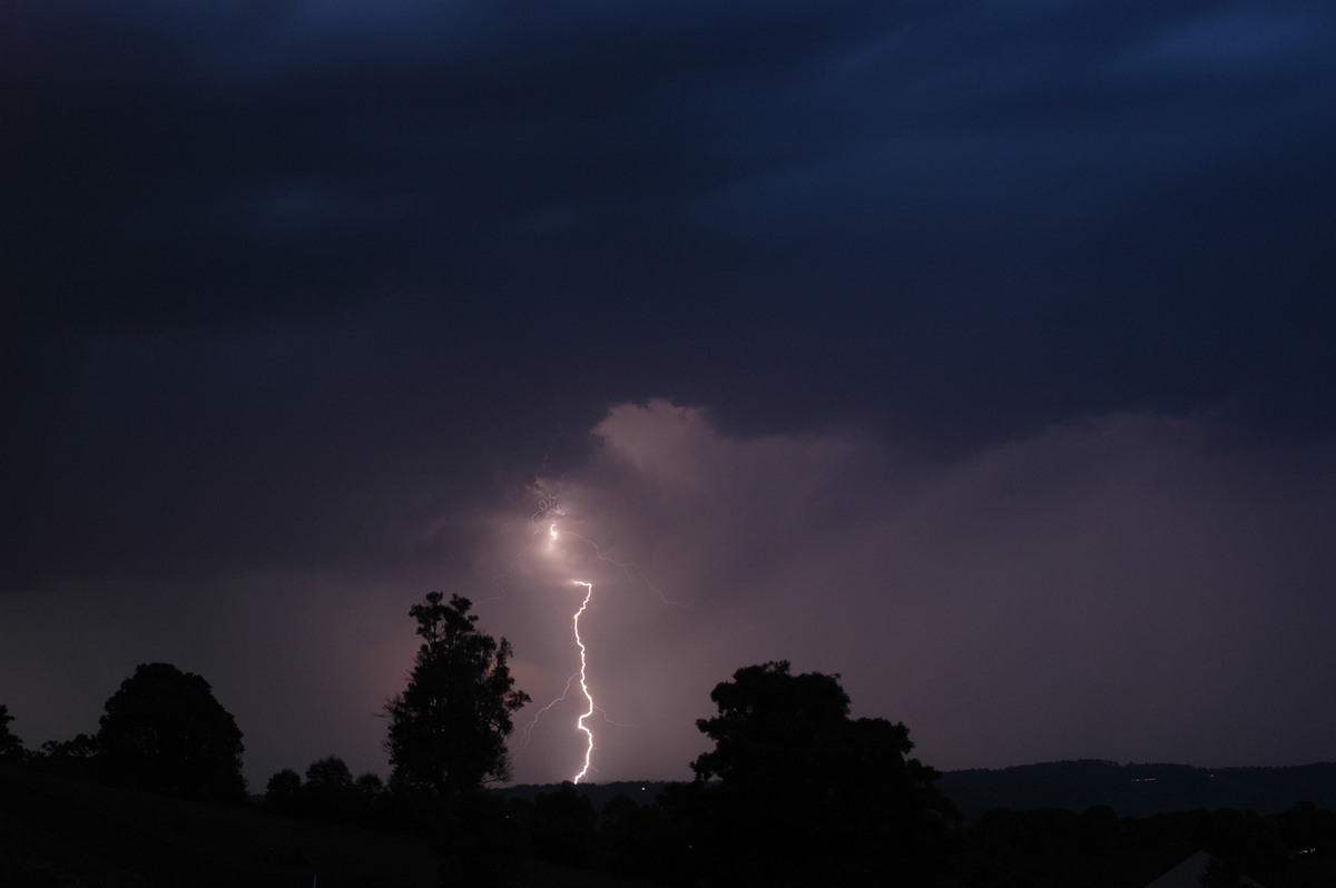 lightning lightning_bolts : McLeans Ridges, NSW   13 November 2006