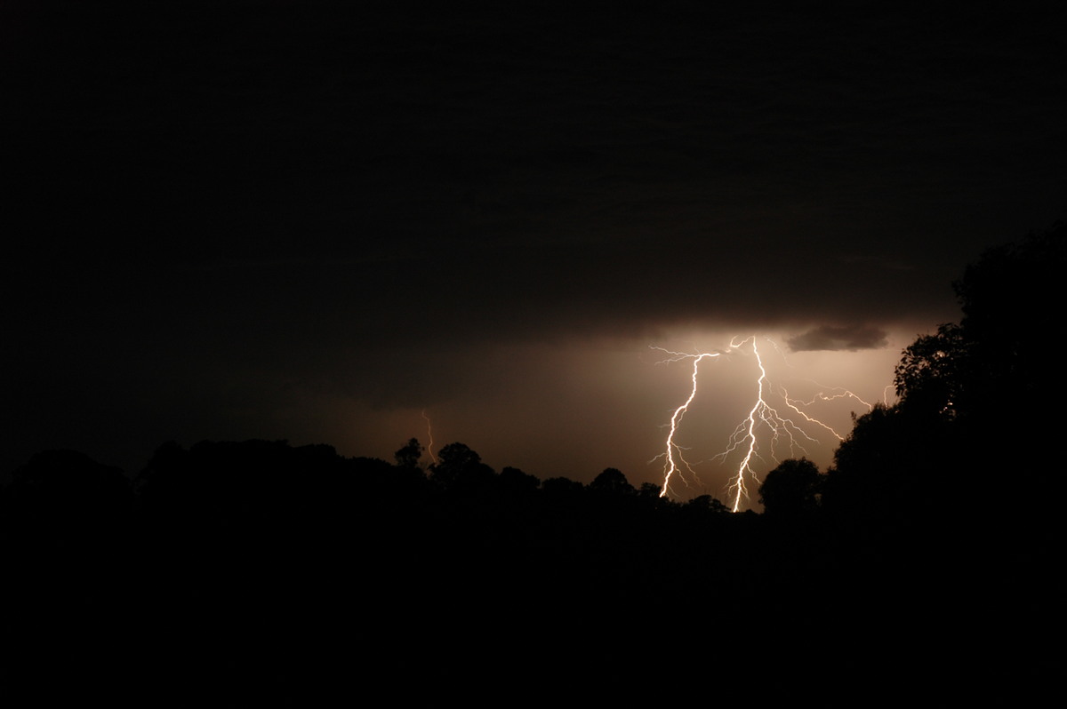 lightning lightning_bolts : McLeans Ridges, NSW   13 November 2006