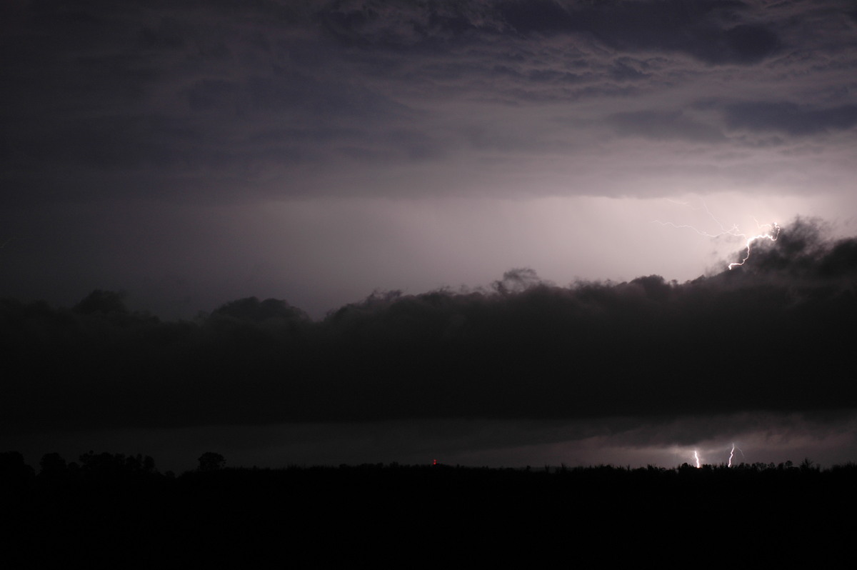 lightning lightning_bolts : near Coraki, NSW   26 November 2006